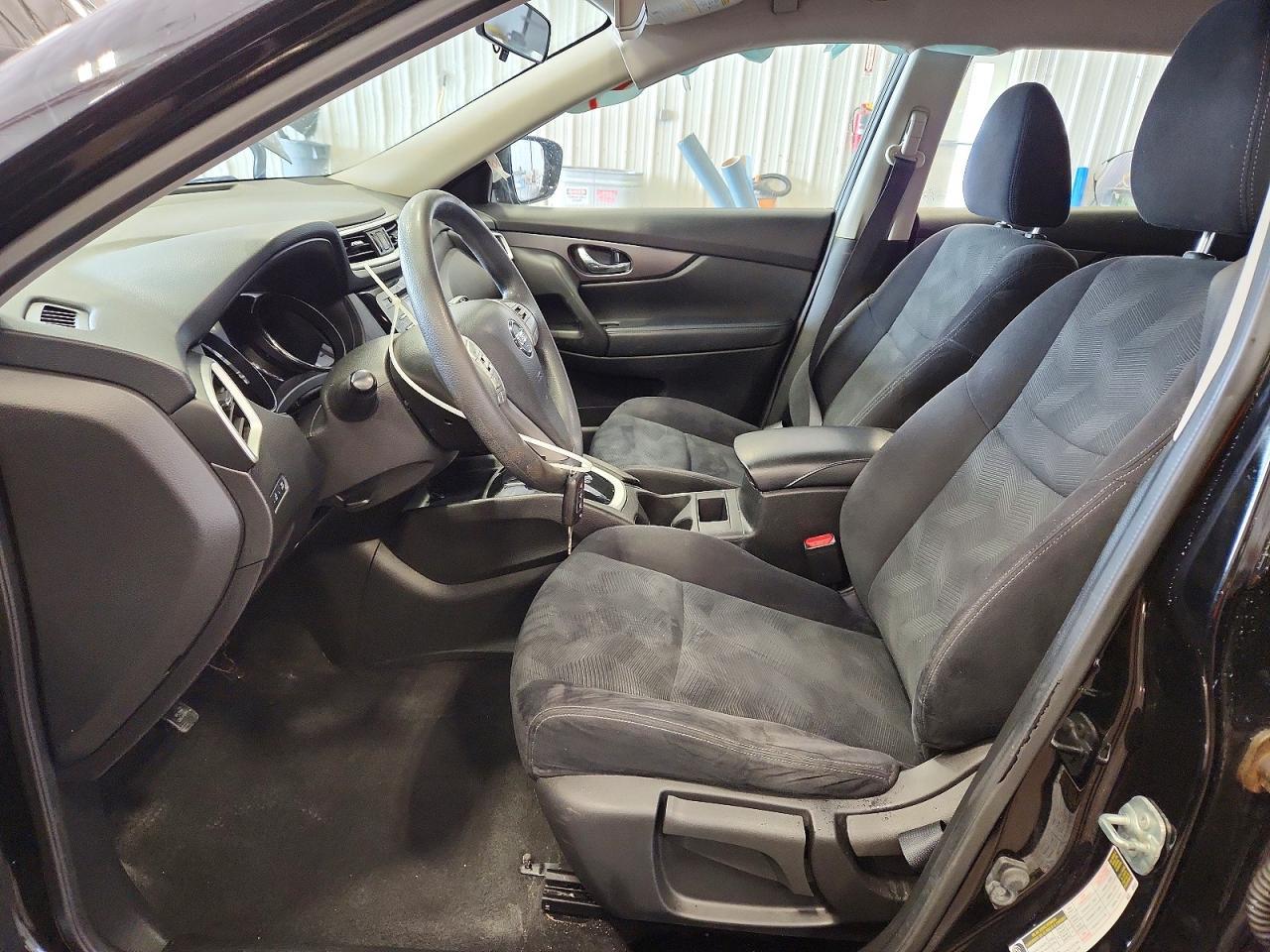 2016 Nissan Rogue S - zdjęcie 7