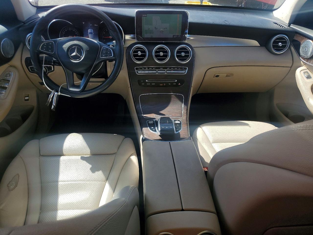 2018 Mercedes-Benz Glc 300 4Matic - zdjęcie 8