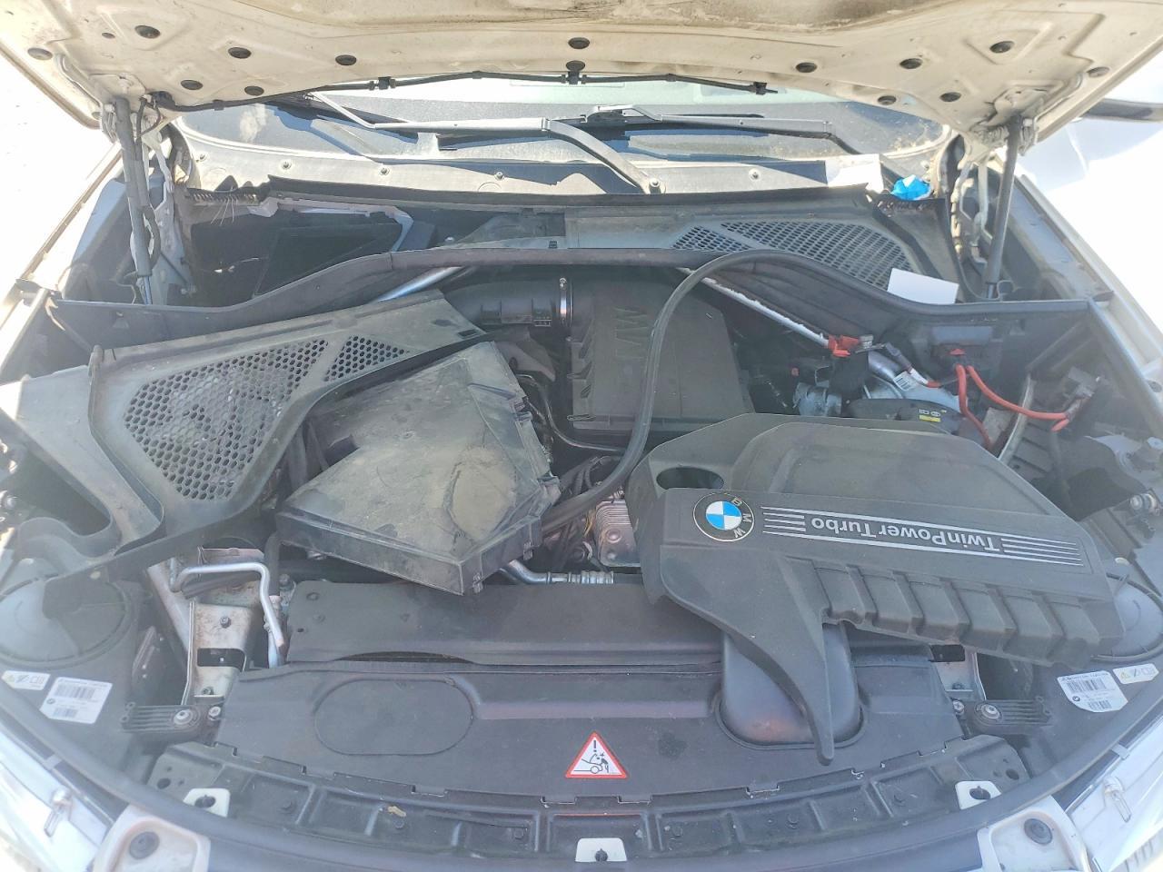 2015 BMW X5 xDrive35I - zdjęcie 12