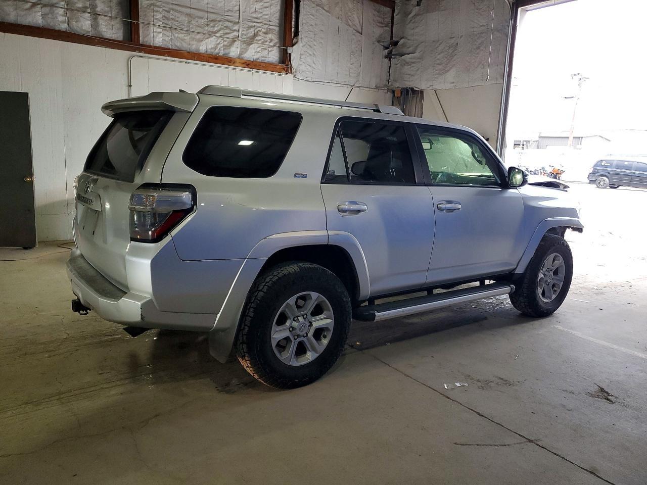 2014 Toyota 4Runner Sr5 Premium - zdjęcie 3