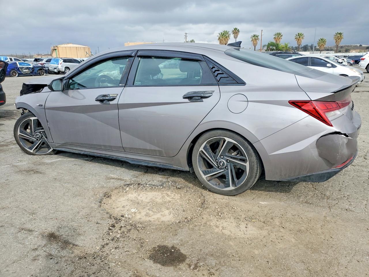 2023 Hyundai Elantra N Line - zdjęcie 2