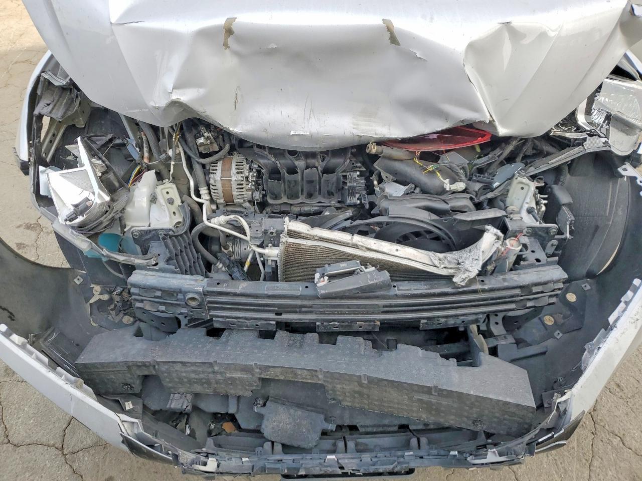 2020 Nissan Versa Sv - zdjęcie 11