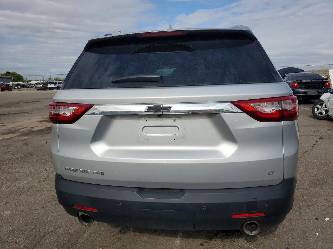 2019 Chevrolet Traverse Lt - zdjęcie 6