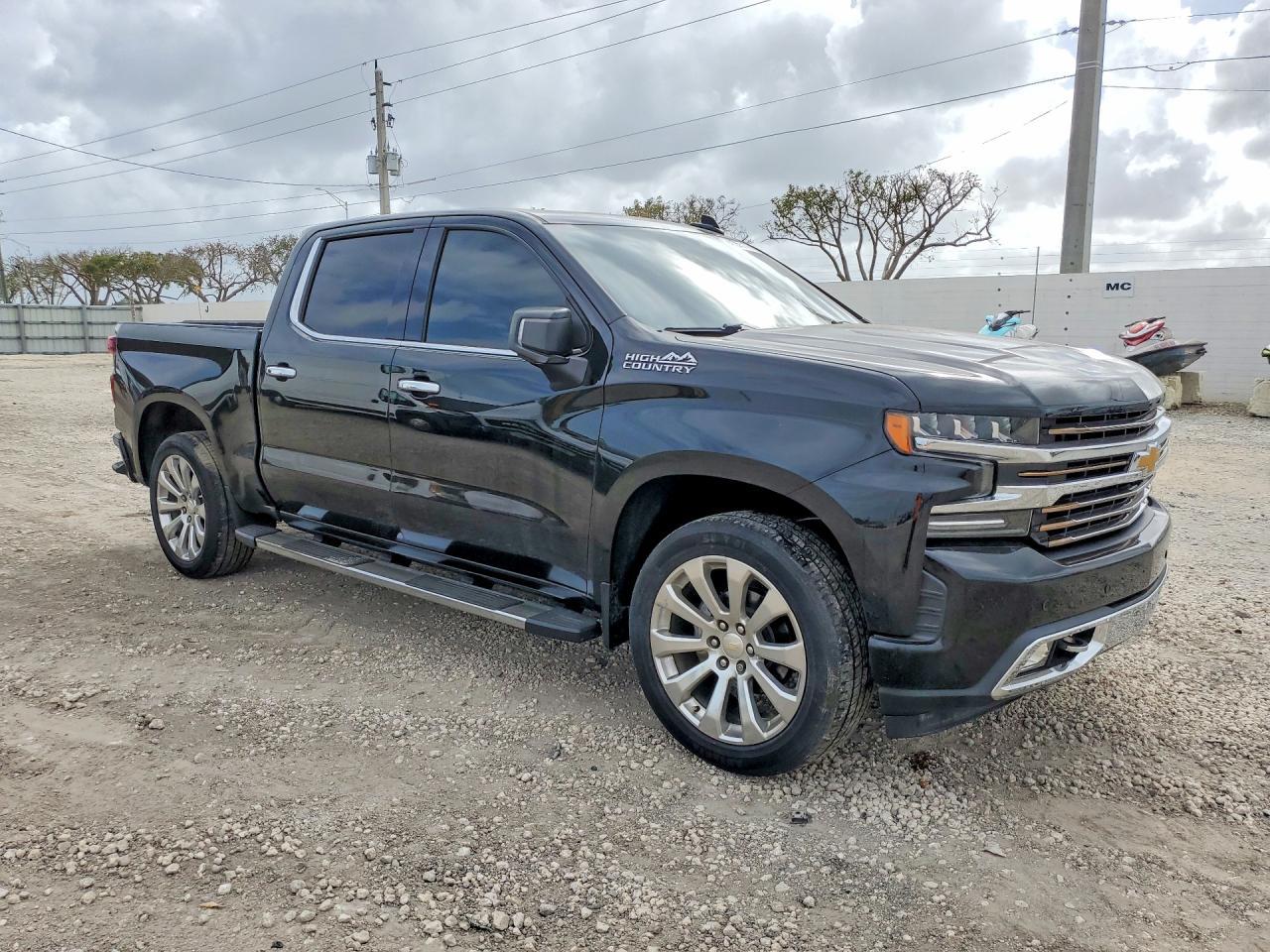2021 Chevrolet Silverado C1500 High Country - zdjęcie 4