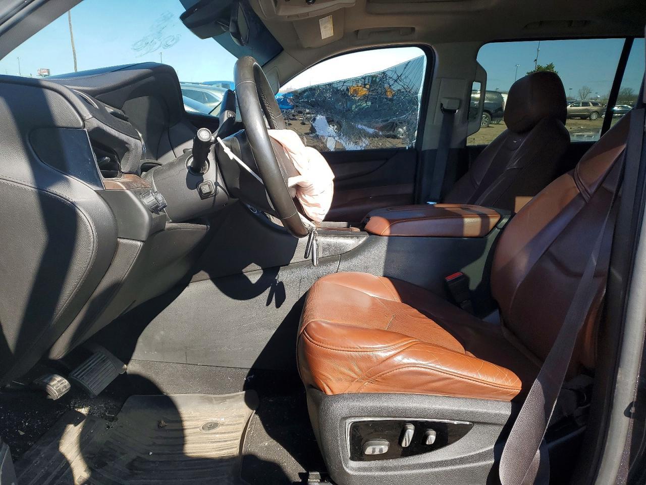 2016 Cadillac Escalade Esv Luxury - zdjęcie 7