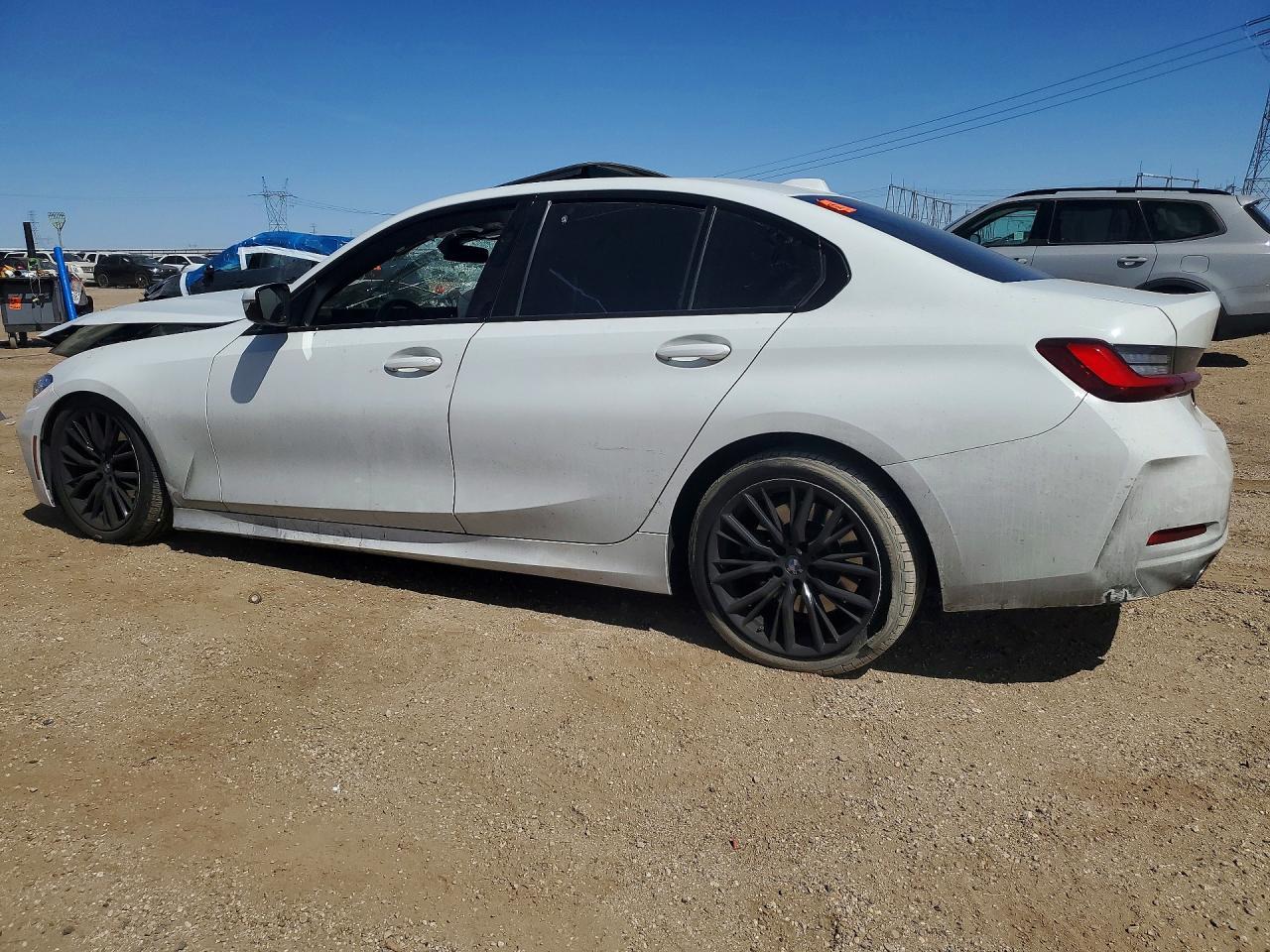 BMW Seria 3 - zdjęcie 2