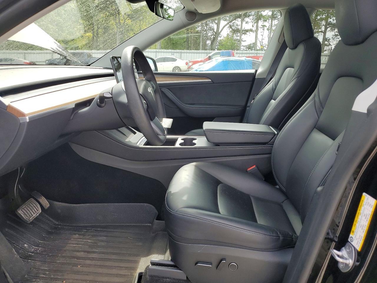 2023 Tesla Model Y - zdjęcie 7