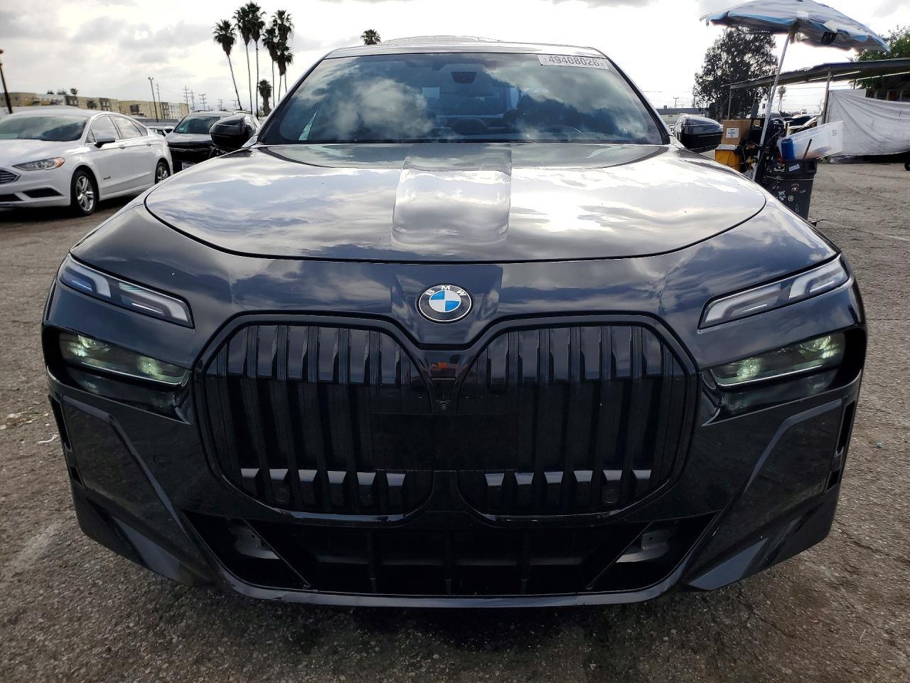 2023 BMW 740 I - zdjęcie 5
