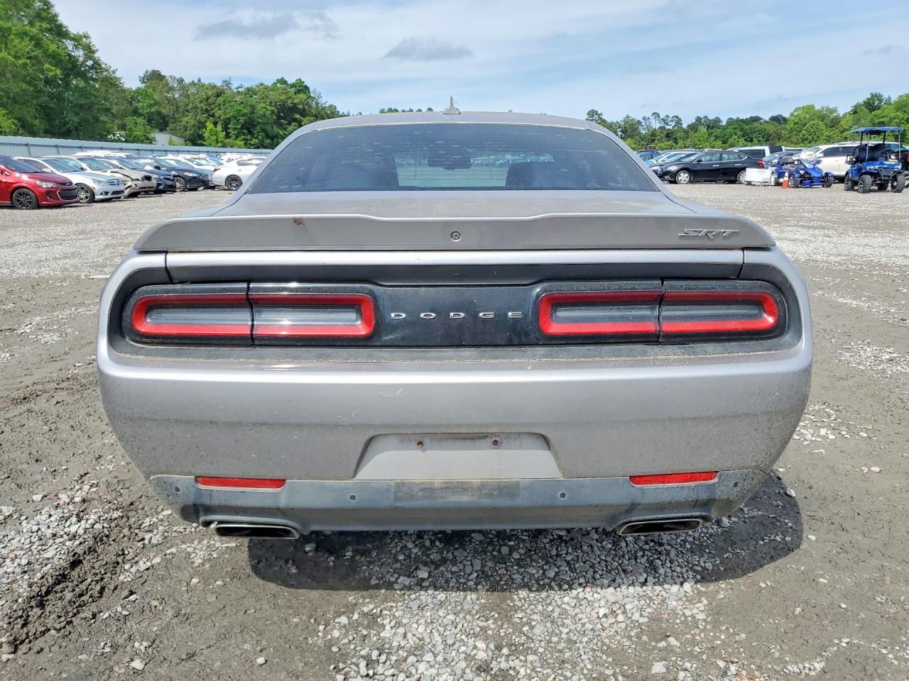 2016 Dodge Challenger Srt 392 - zdjęcie 6