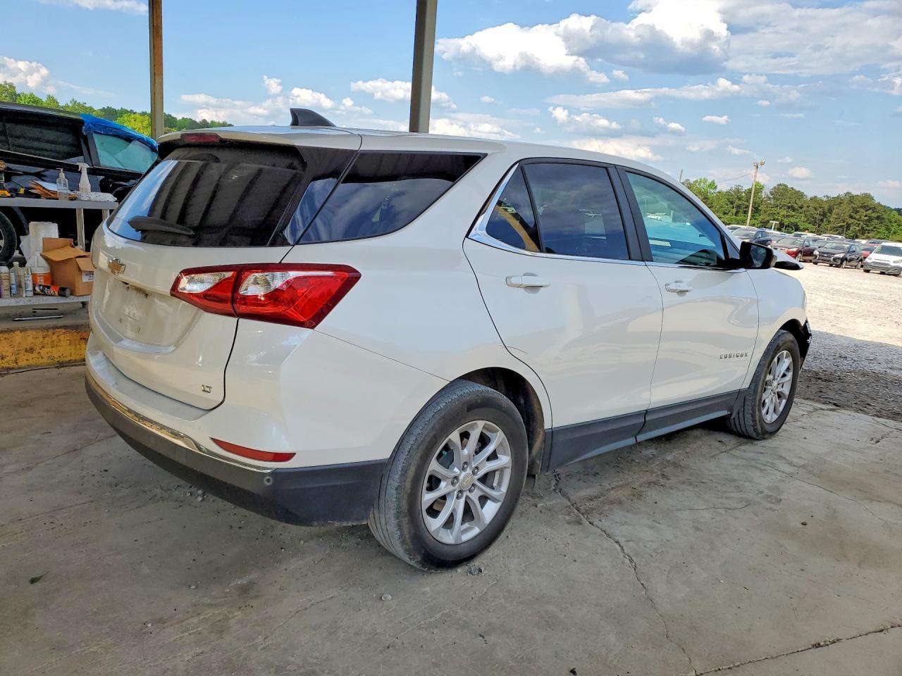 2021 Chevrolet Equinox Lt - zdjęcie 3