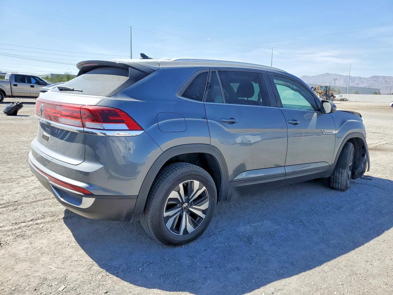 2024 Volkswagen Atlas Cross Sport Sel Premium R-Line - zdjęcie 3