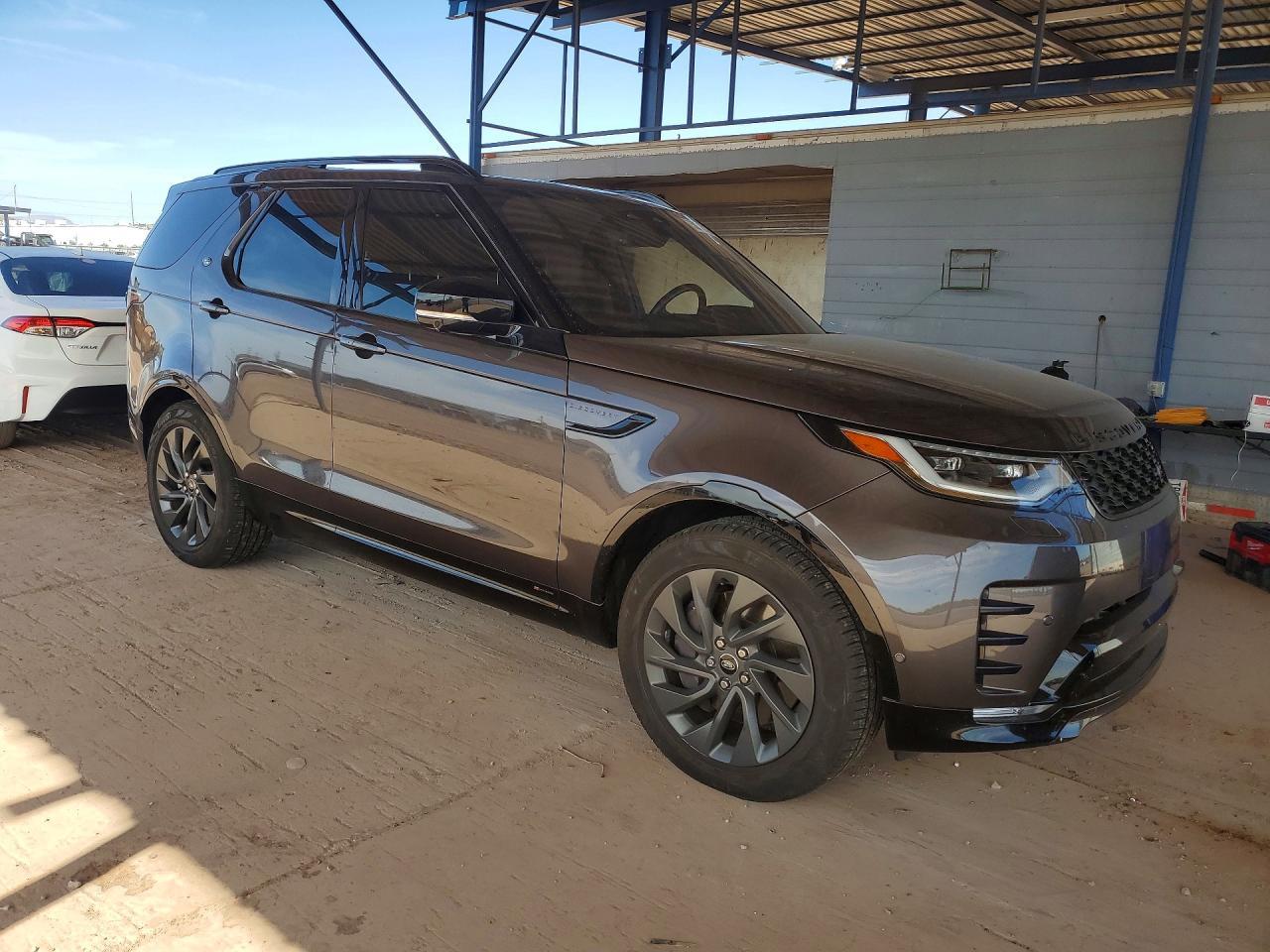 2022 Land Rover Discovery S R-Dynamic - zdjęcie 4