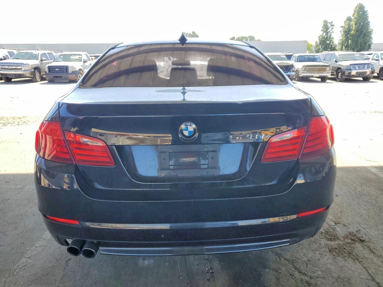 2013 BMW 528 I - zdjęcie 6