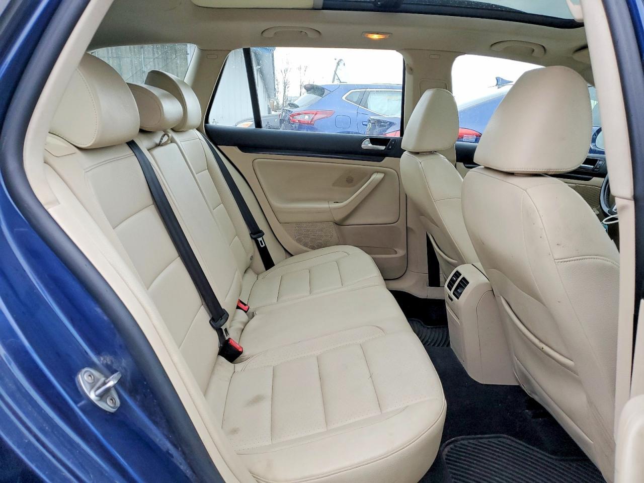 2013 Volkswagen Jetta Tdi - zdjęcie 10