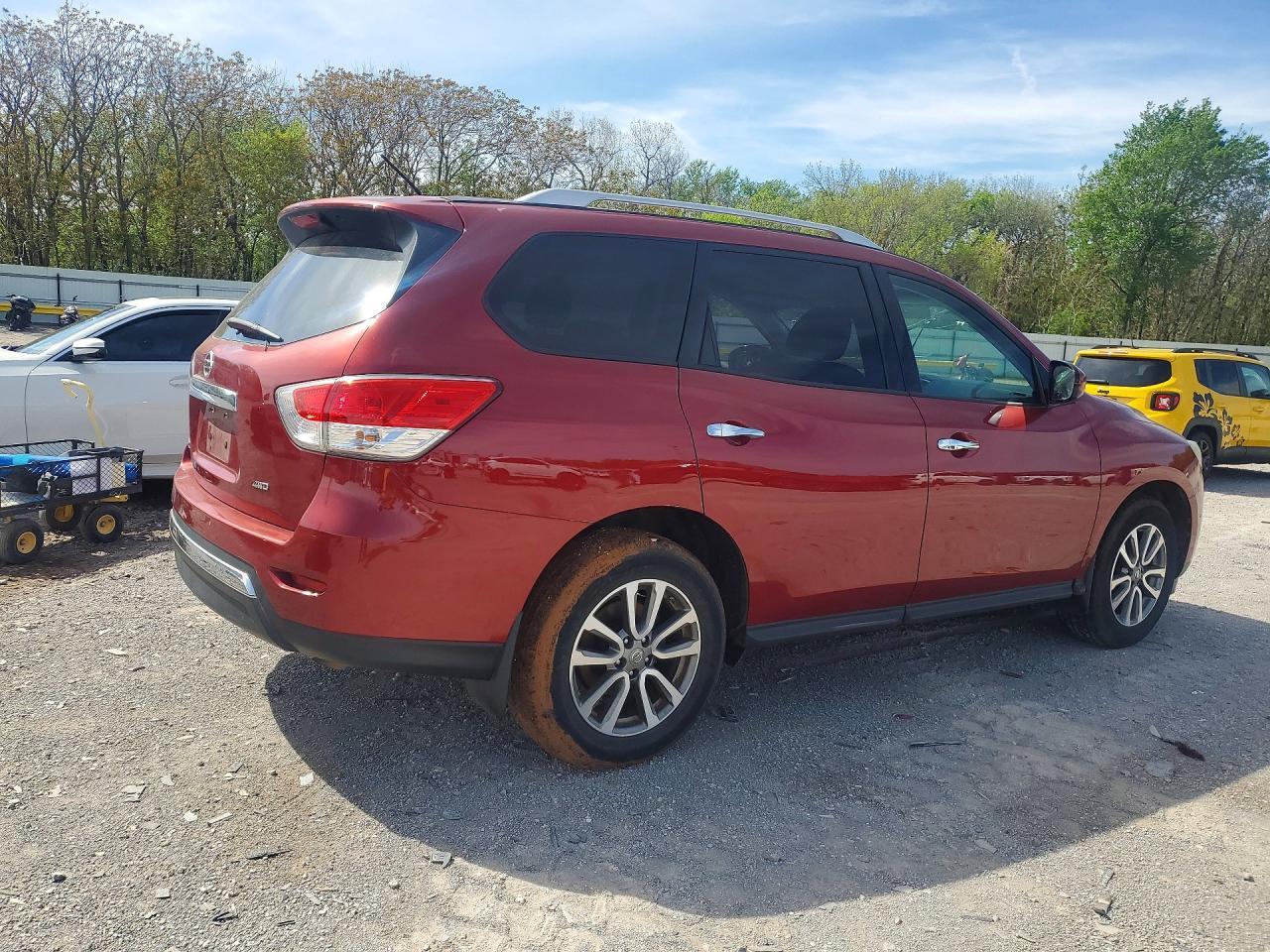 2016 Nissan Pathfinder S - zdjęcie 3