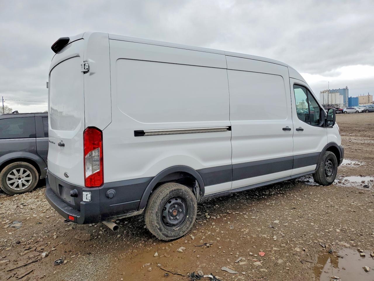 2024 Ford Transit T-250 - zdjęcie 3