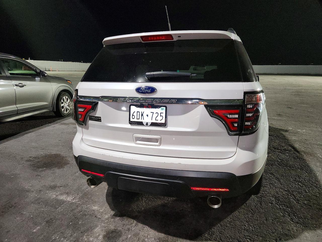 2015 Ford Explorer Xlt - zdjęcie 6
