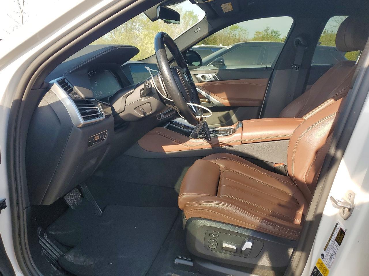 2021 BMW X6 xDrive40I - zdjęcie 7