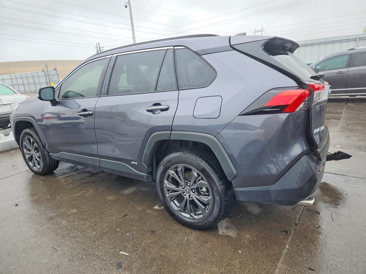 2023 Toyota Rav4 Xle Premium - zdjęcie 2