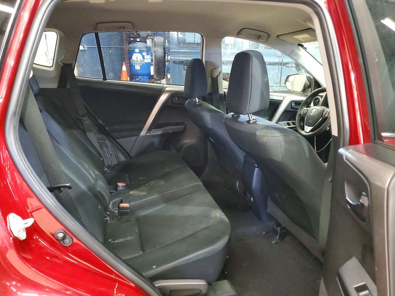 2018 Toyota Rav4 Le - zdjęcie 11
