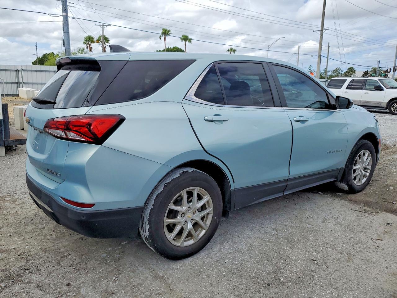 2022 Chevrolet Equinox Lt - zdjęcie 3