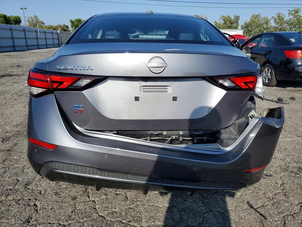 2025 Nissan Sentra S - zdjęcie 6