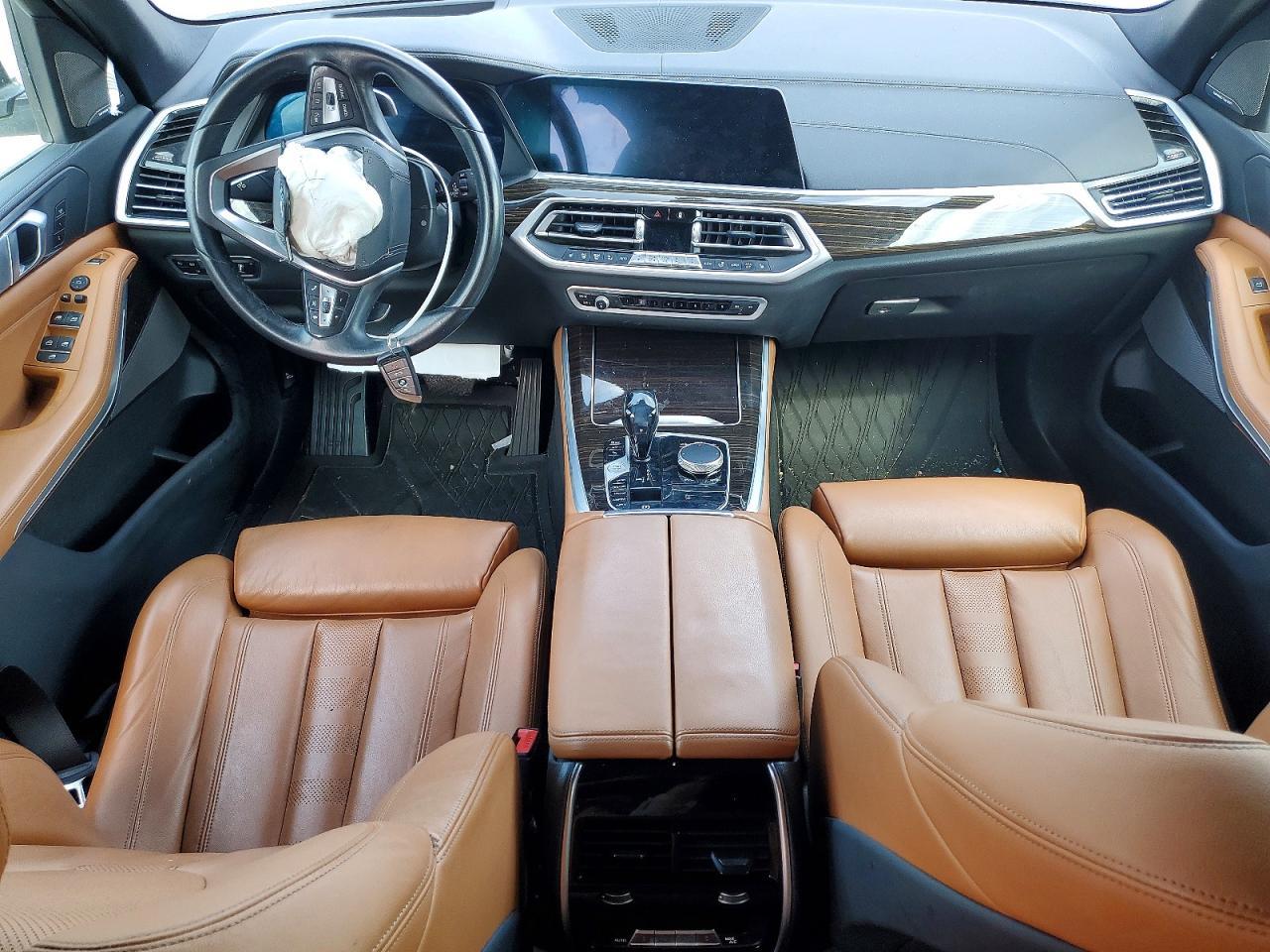 2021 BMW X5 - zdjęcie 8