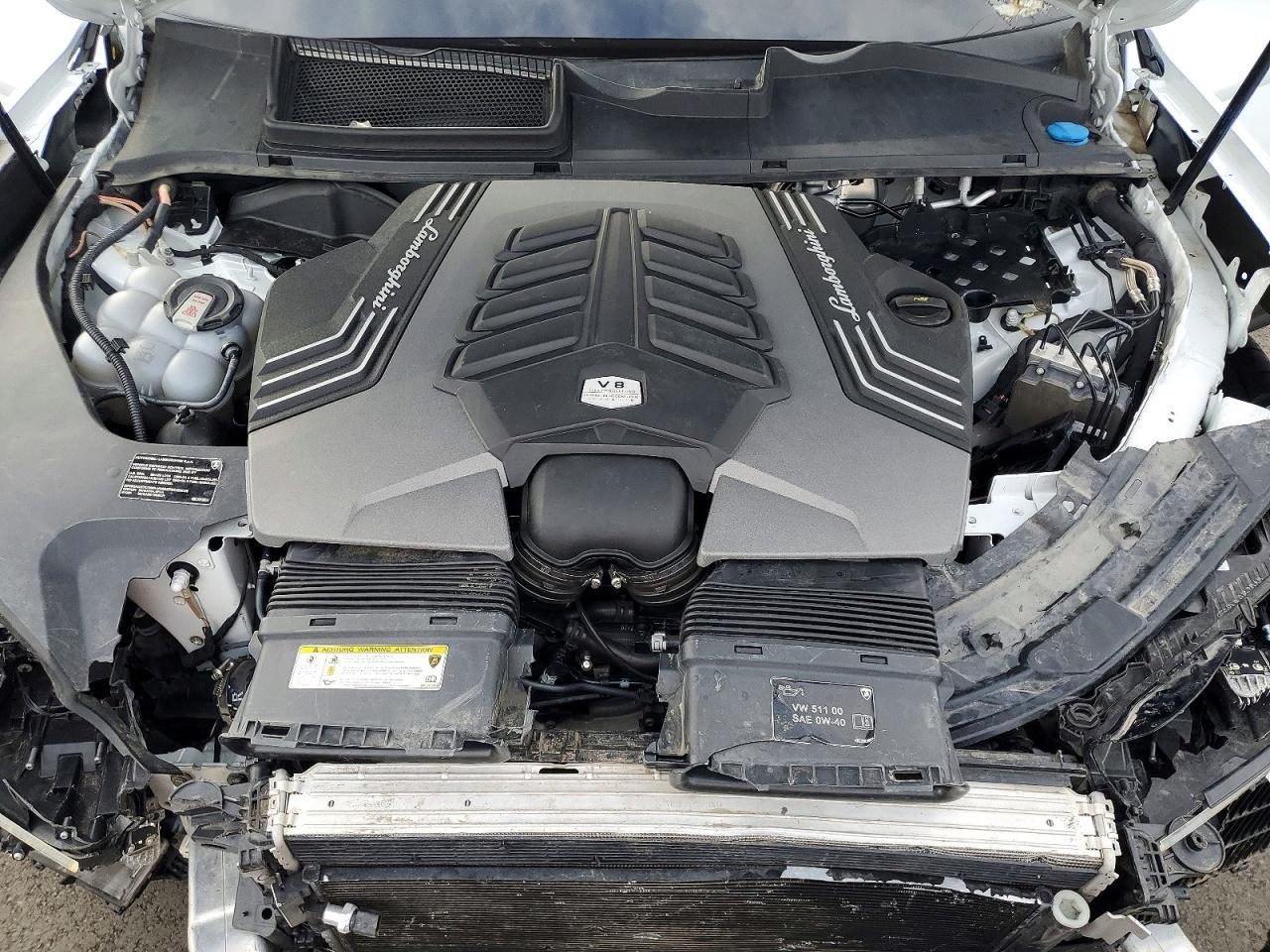 2021 Lamborghini Urus - zdjęcie 12