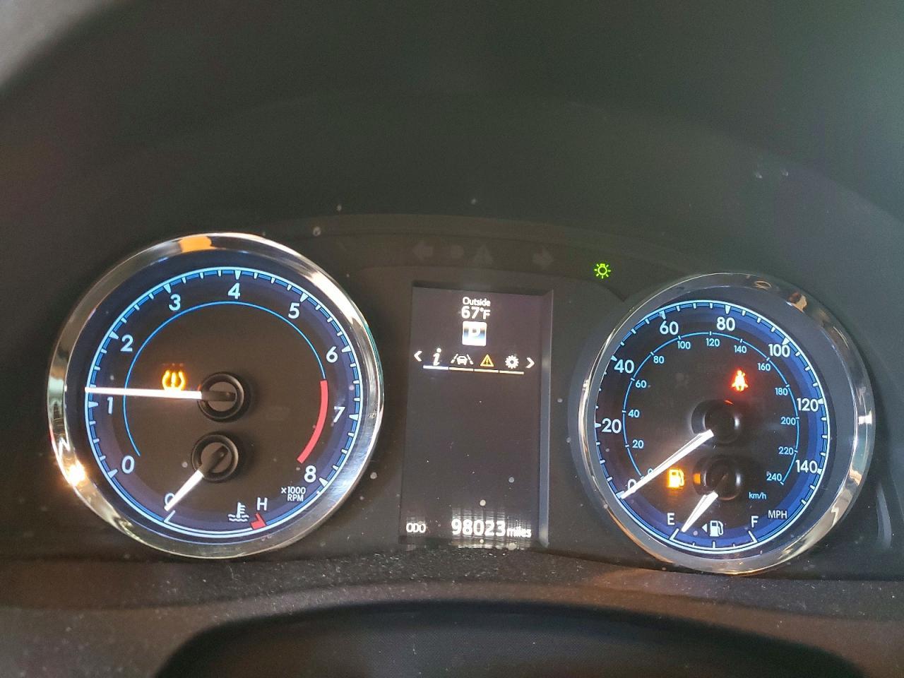 2018 Toyota Corolla Se - zdjęcie 9