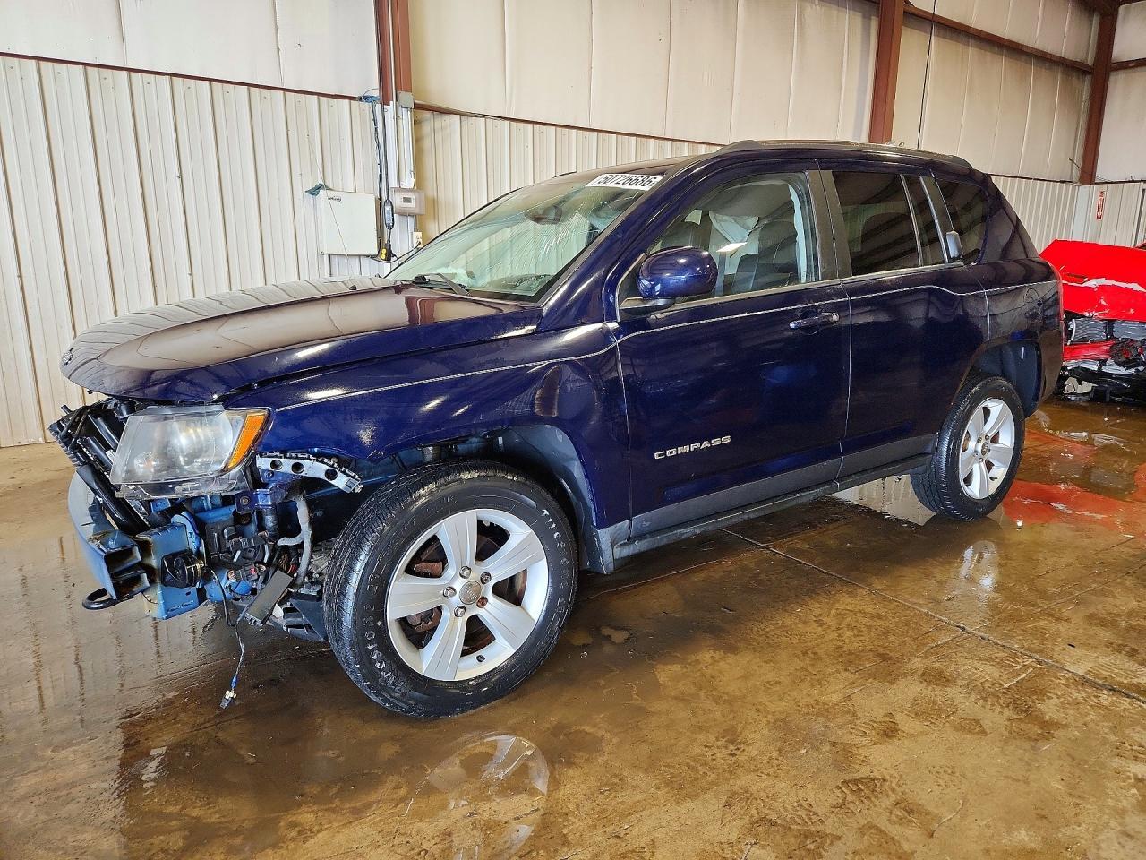 2014 Jeep Compass Latitude - zdjęcie główne