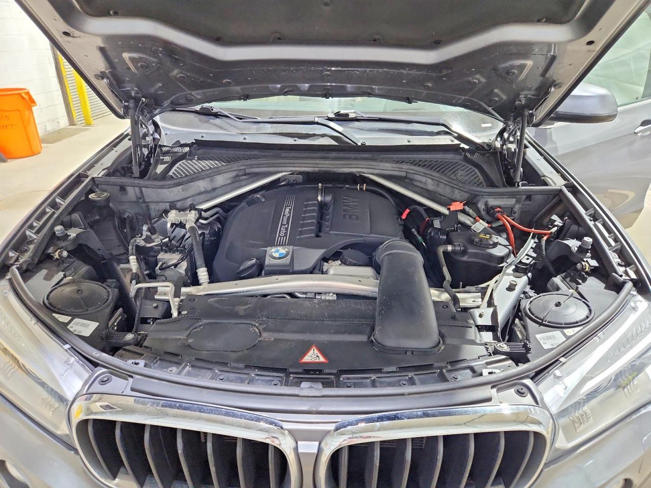 2015 BMW X5 xDrive35I - zdjęcie 11