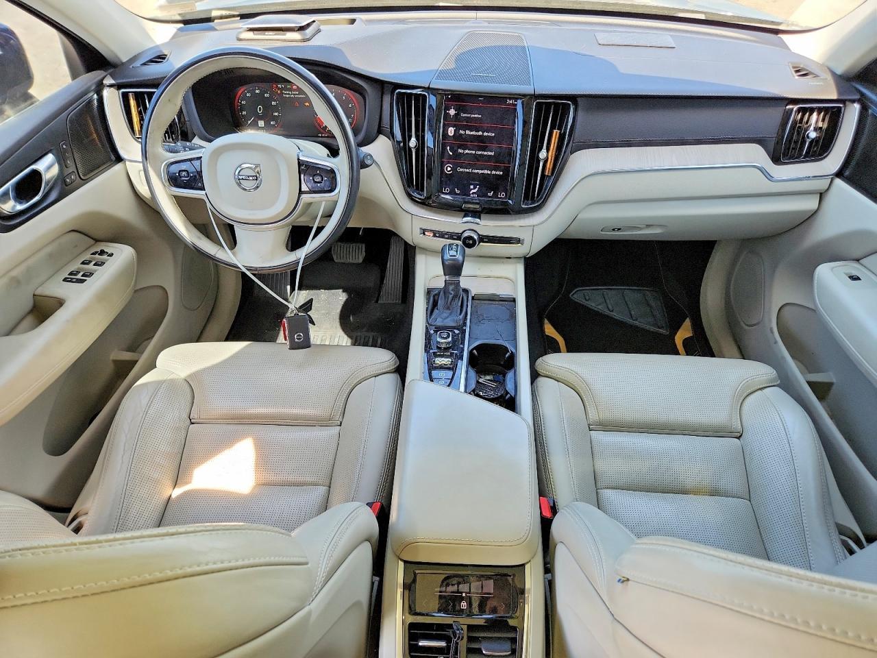 2021 Volvo Xc60 T5 Inscription - zdjęcie 8