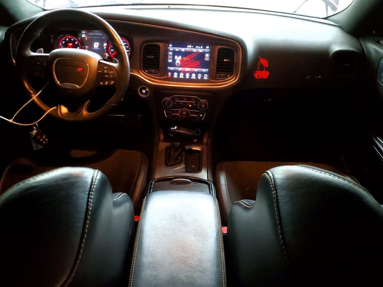 2017 Dodge Charger R - zdjęcie 8