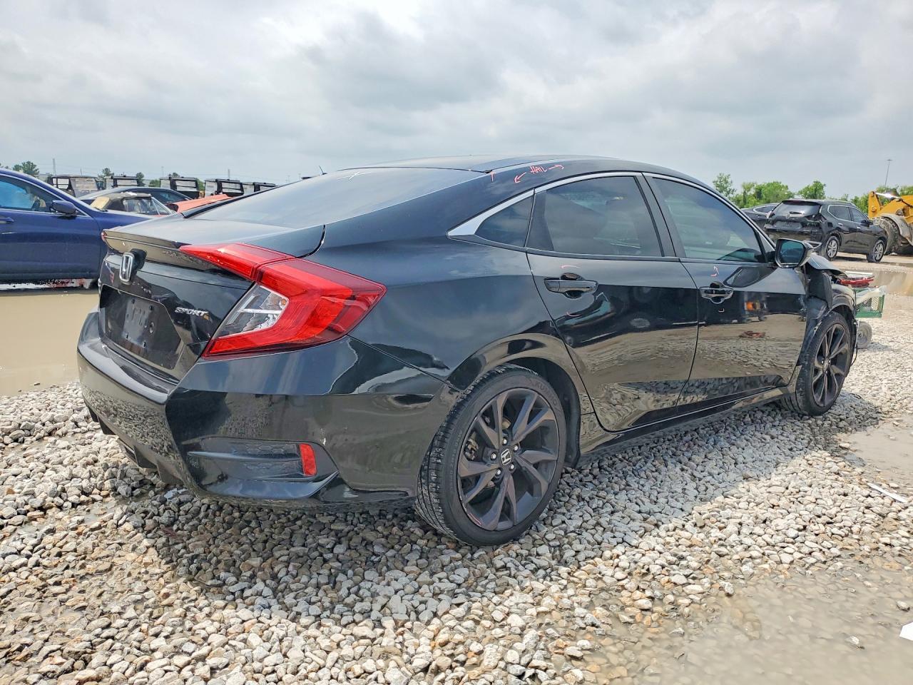2020 Honda Civic Sport - zdjęcie 3