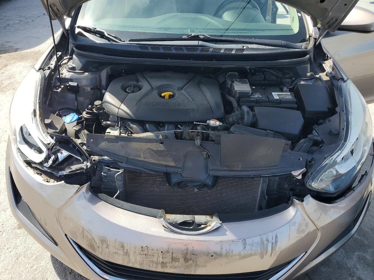 2014 Hyundai Elantra Se - zdjęcie 11