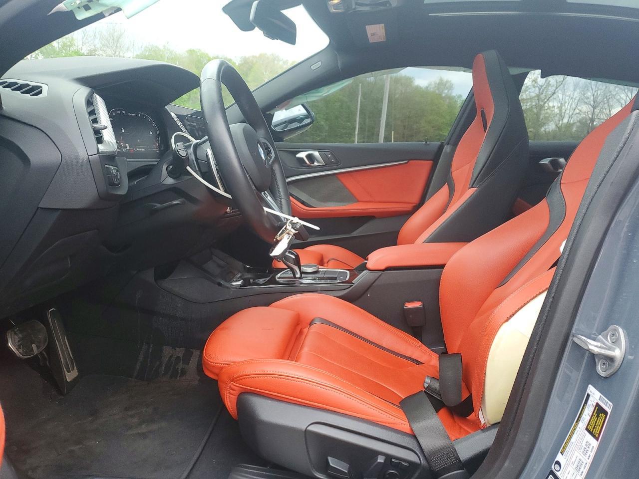 2024 BMW M235Xi - zdjęcie 7