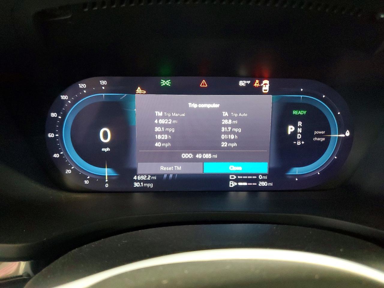 2023 Volvo S60 Plus - zdjęcie 9