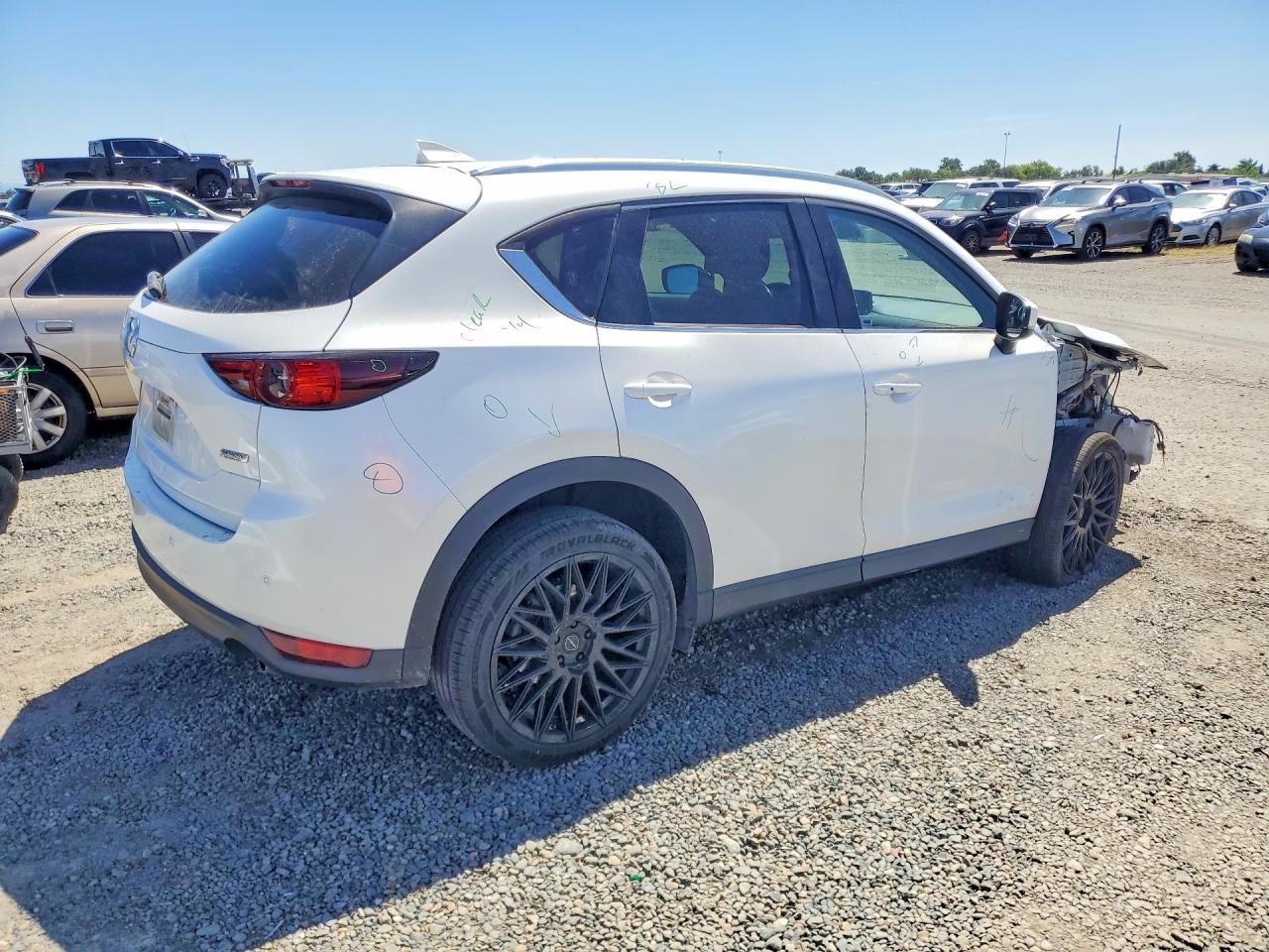 2019 Mazda Cx-5 Signature - zdjęcie 3