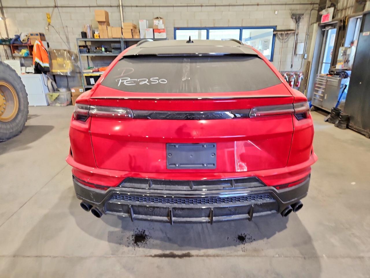2026 Lamborghini Urus - zdjęcie 6
