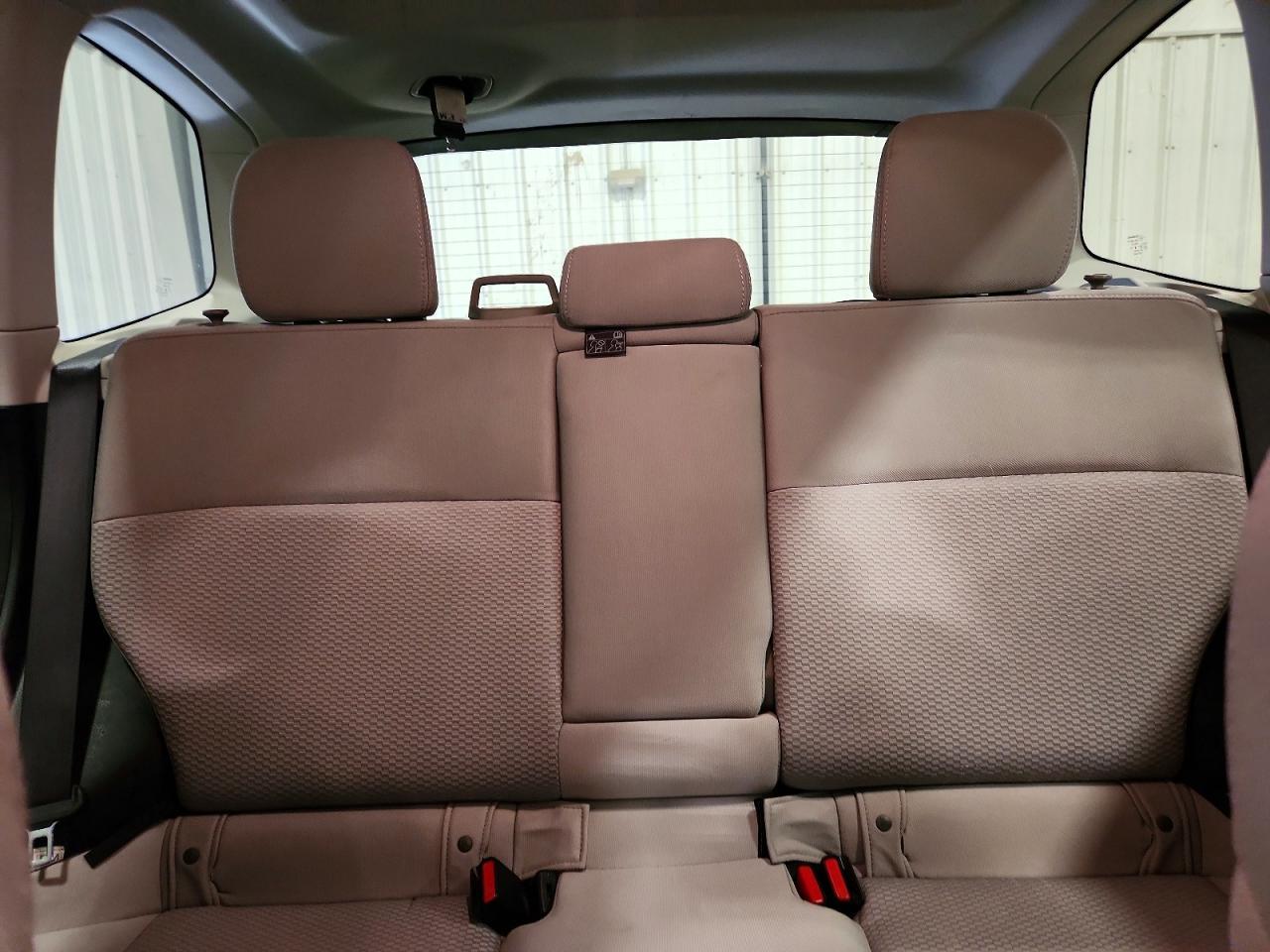 2016 Subaru Forester 2.5I Premium - zdjęcie 10
