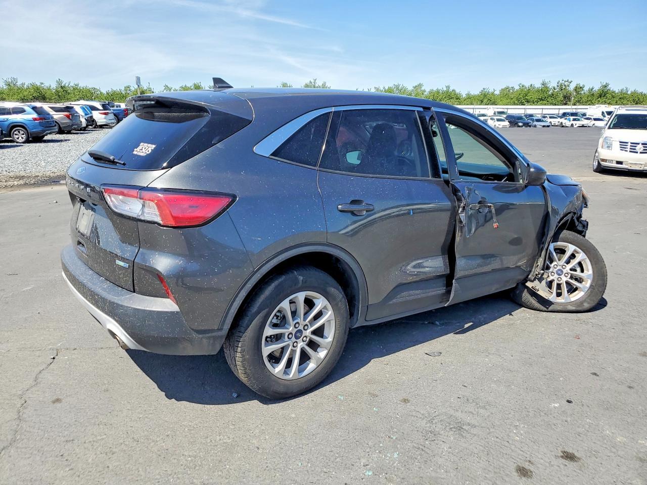 2020 Ford Escape Se - zdjęcie 3