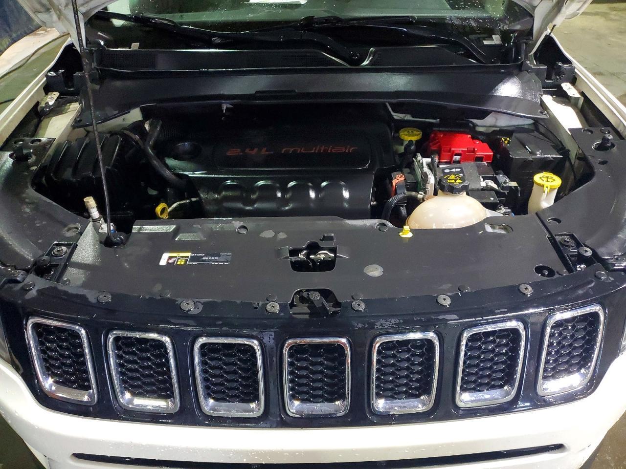 2020 Jeep Compass Limited - zdjęcie 12