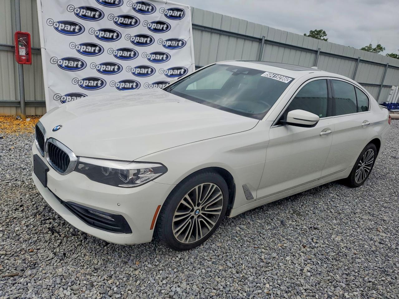 BMW Seria 5 - zdjęcie 1