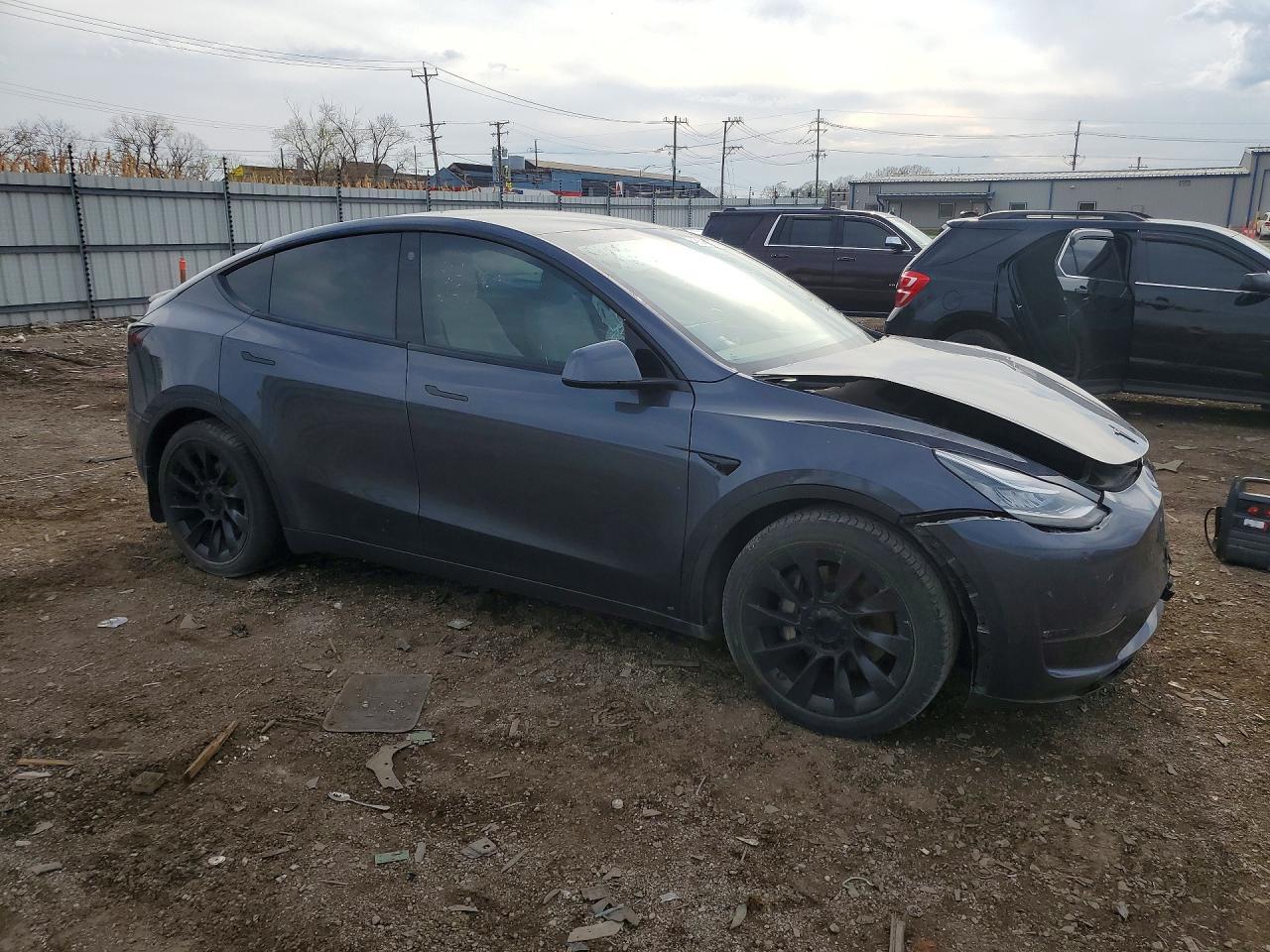 2021 Tesla Model Y - zdjęcie 4