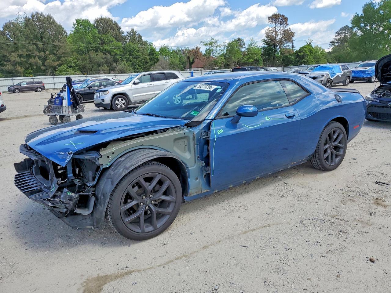 2020 Dodge Challenger Sxt - zdjęcie główne