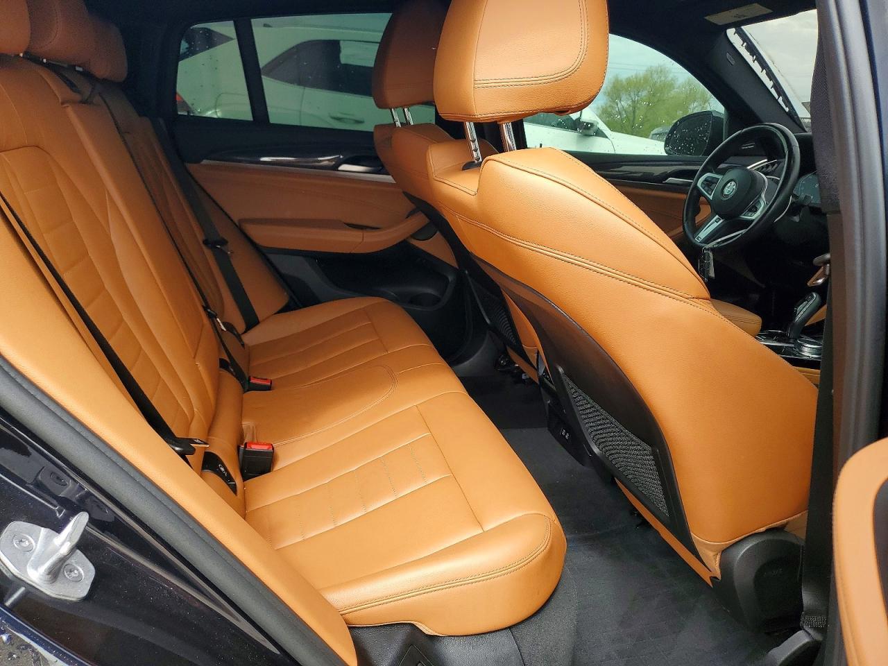 2021 BMW X4 xDrivem40I - zdjęcie 10