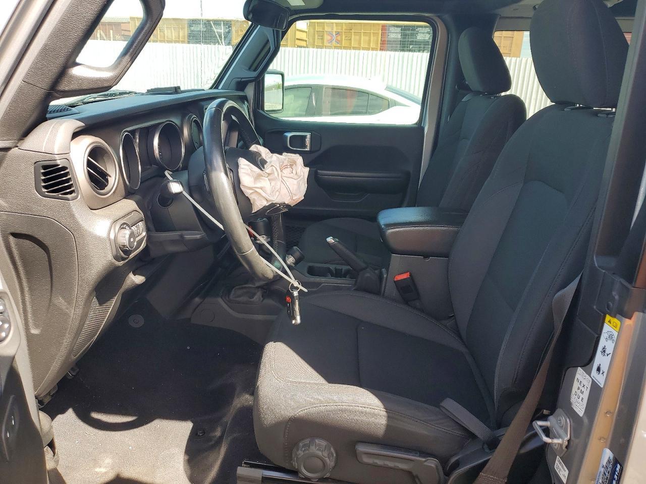 2019 Jeep Wrangler Sport - zdjęcie 7