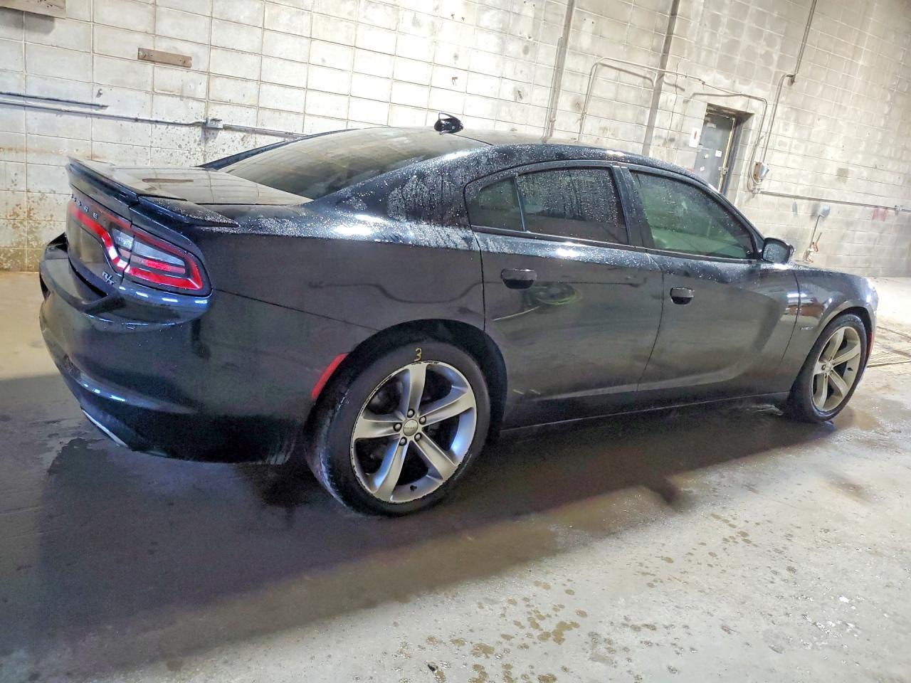 2016 Dodge Charger R - zdjęcie 3