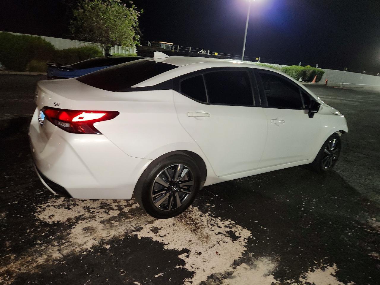 2022 Nissan Versa Sv - zdjęcie 3