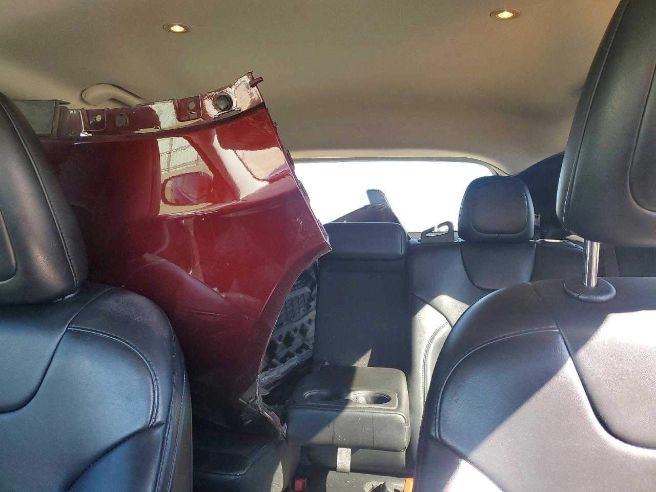 2019 Jeep Cherokee Latitude Plus - zdjęcie 10